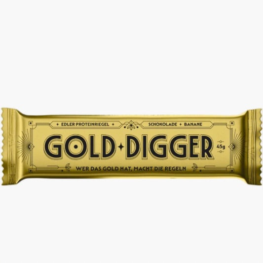 Gold Digger Proteinriegel 45 g – Proteinriegel mit Schokoladenmantel, Bananenchips, Crispy Balls und 31 % Protein bei Four5