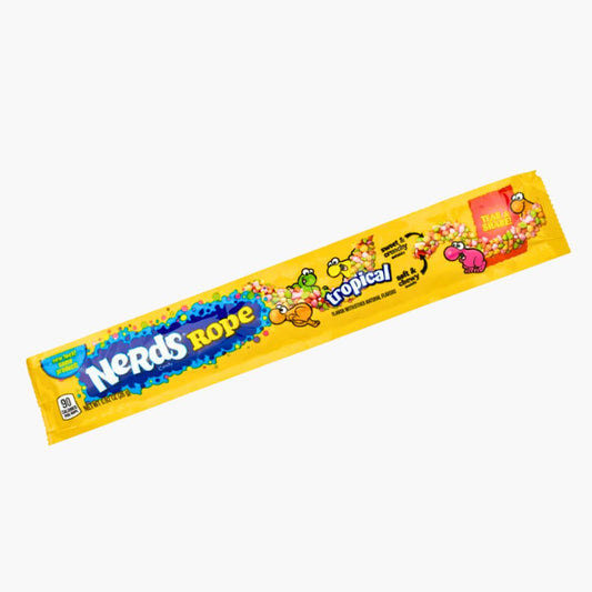 Nerds Rope Tropical 26 g Flavour Candy – weiche Gummischnur mit bunten Nerds‑Zuckerkugeln kaufen in Österreich bei Four5